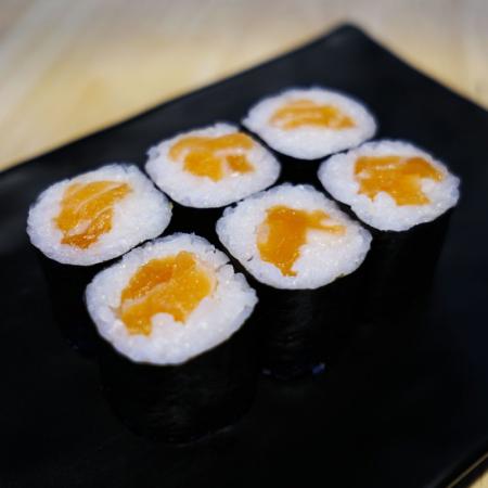 Maki au saumon